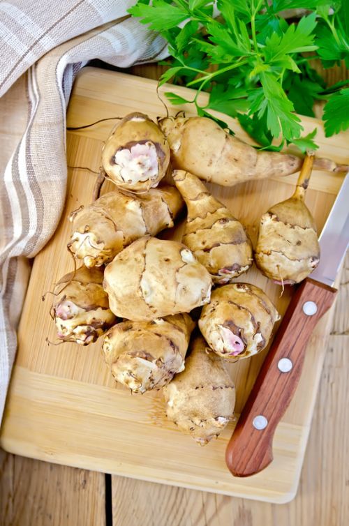 Jerusalem artichoke salad